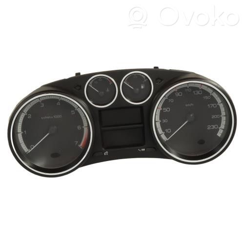 Peugeot 308 Geschwindigkeitsmesser Cockpit 