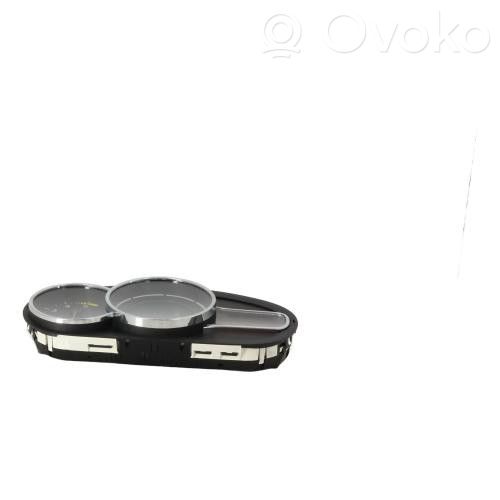 Renault Megane III Geschwindigkeitsmesser Cockpit