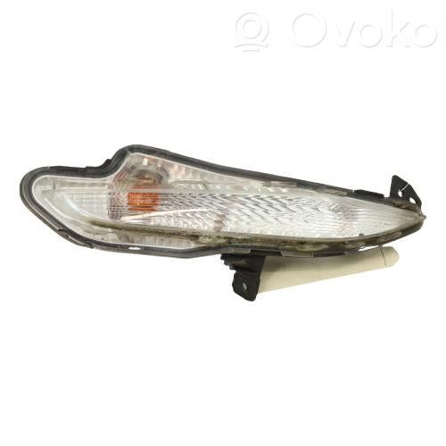 Peugeot 308 Front fender indicator light