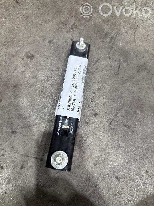 Volkswagen Crafter Sicherheitsgurthöhenversteller 