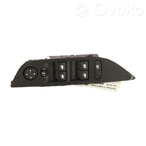 Peugeot 2008 II Electric window control switch