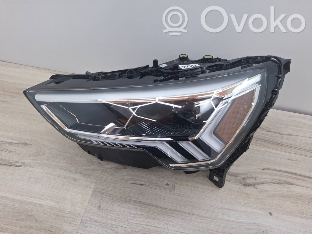 Audi Q3 F3 Scheinwerfer 
