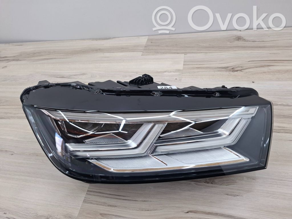 Audi Q5 SQ5 FY Lampa przednia 
