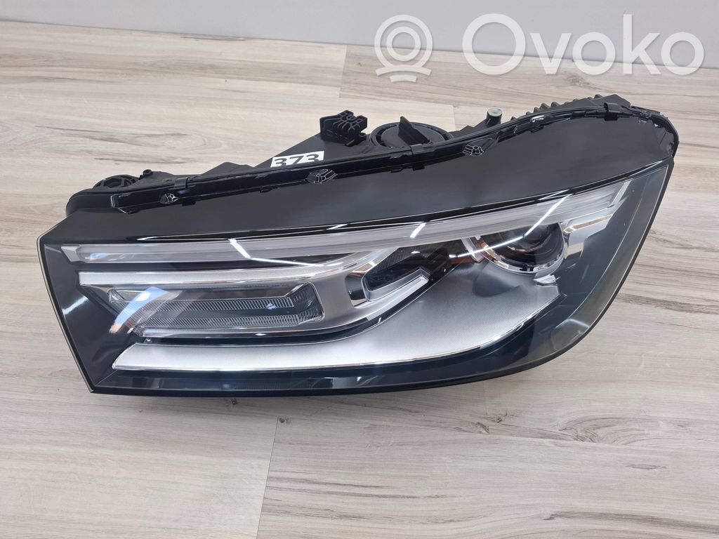 Audi Q5 SQ5 FY Lampa przednia 