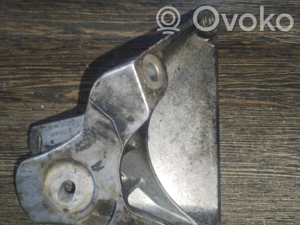 Variklio tvirtinimo kronšteinas   6769153,1706AC46000