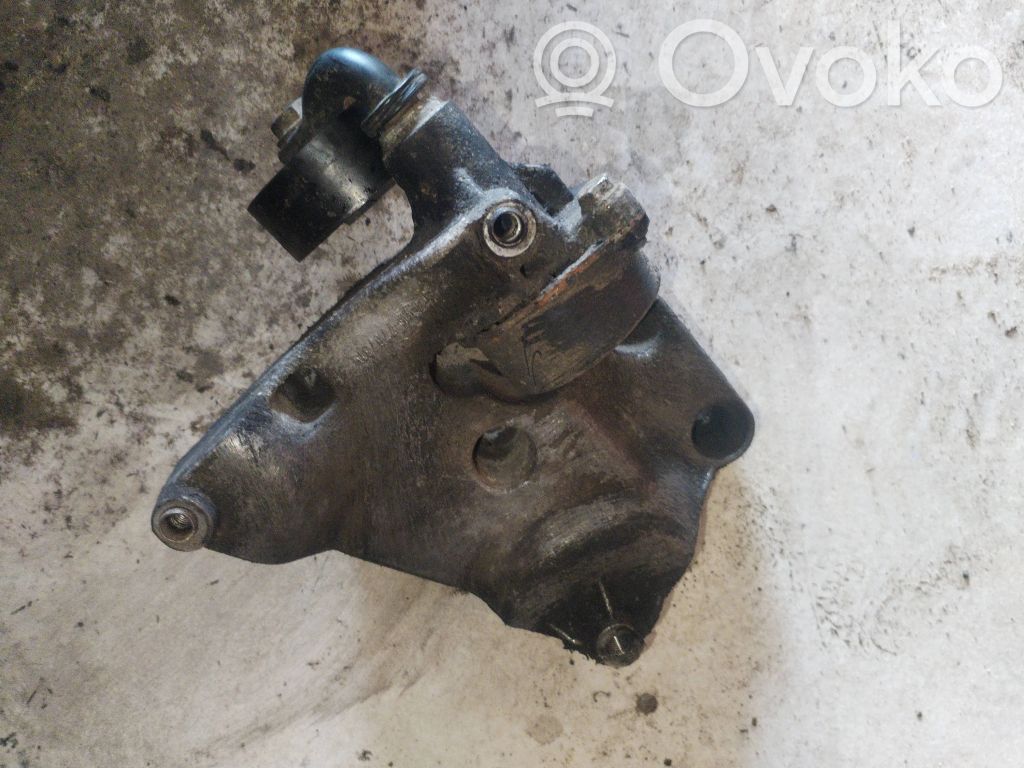 A/C compressor mount bracket   7787319