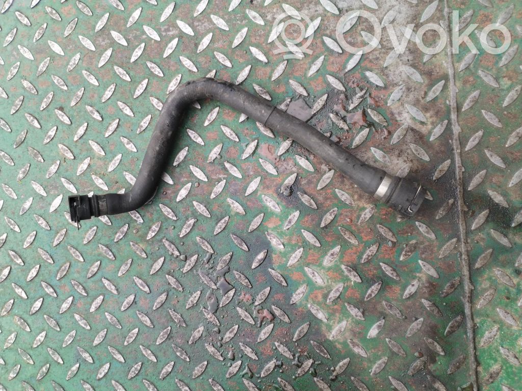 BMW 5 E60 E61 Engine coolant pipe/hose 
