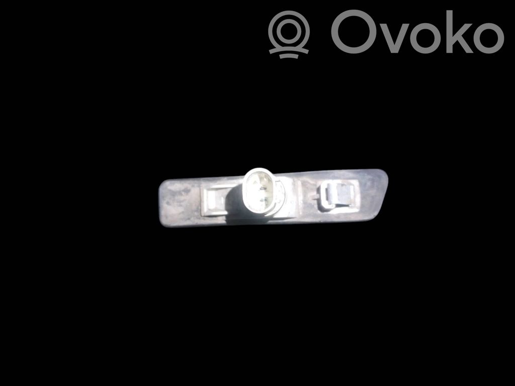 BMW X5 E53 Front fender indicator light 