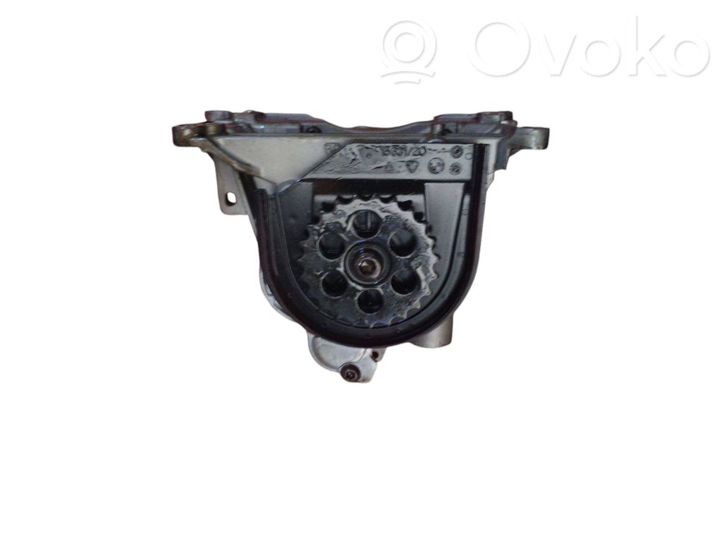 Oil pump   7805316