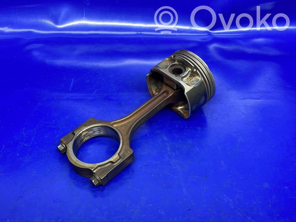 Opel Antara Pistón con biela 