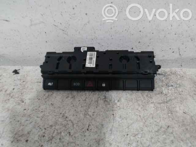 Hazard light switch   252100991R,283E83441R,20213835,6950467,VDMS10