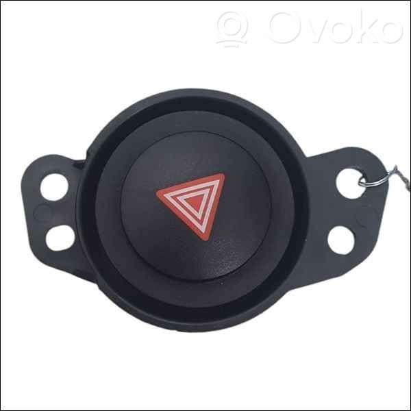 Hazard light switch   B000778280,B000778280,20240606,6956119,VDMS10