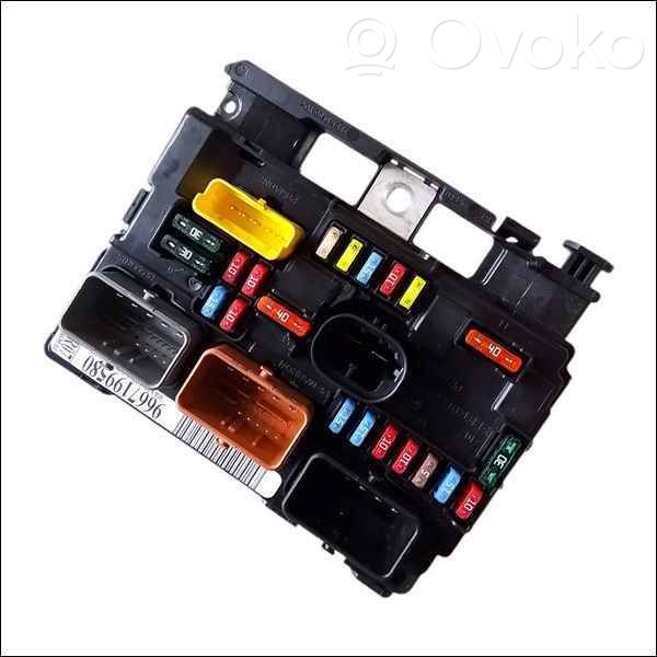 Citroen DS3 BSM Control unit 