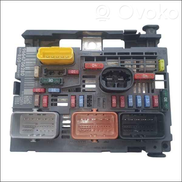 Citroen C4 Aircross BSM Control unit 