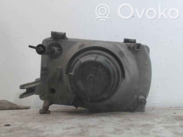 Renault Trafic I Headlight/headlamp 