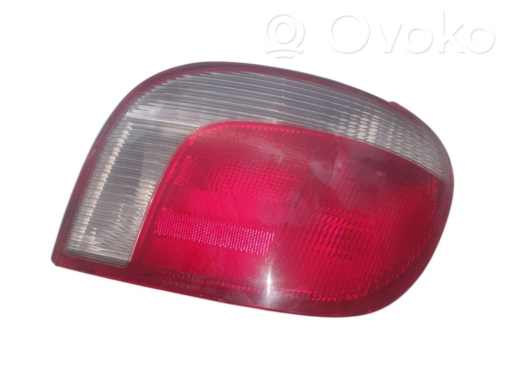 Toyota Yaris Lampa tylna 