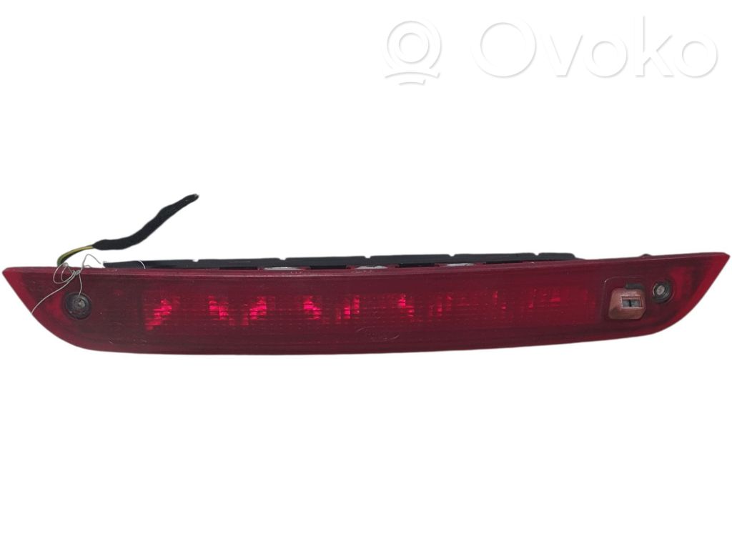 Ford Focus Third/center stoplight 