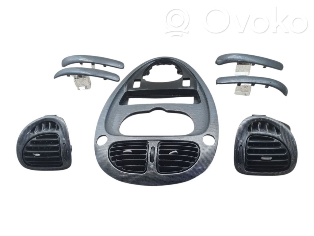 Center console   8211C7,8211C7,20231353,29030927,VDMS10