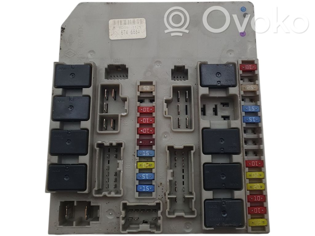 Renault Clio III BSM Control unit 