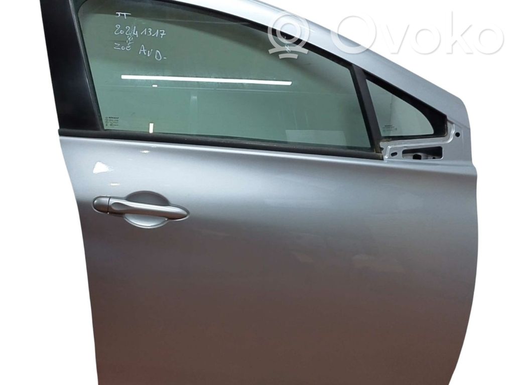 Renault Zoe Дверь 