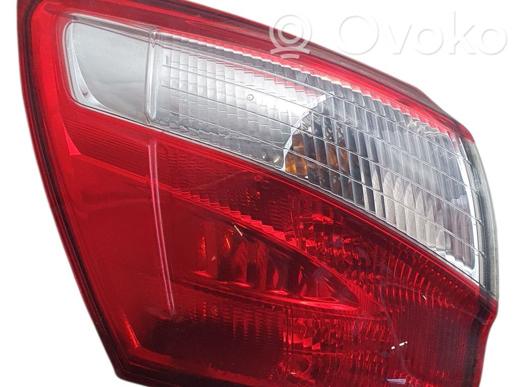 Nissan Qashqai Luz trasera/de freno 