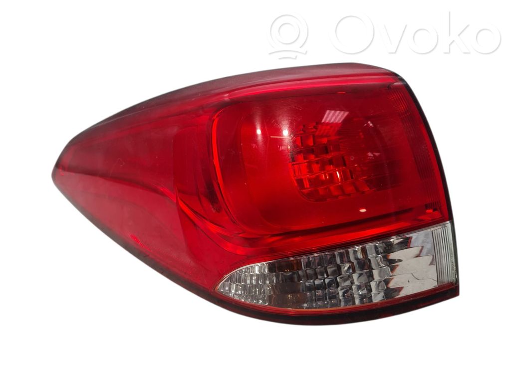 KIA Carens III Lampa tylna 