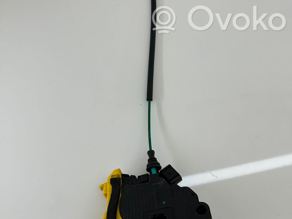 KIA Pro Cee'd II Front door lock 