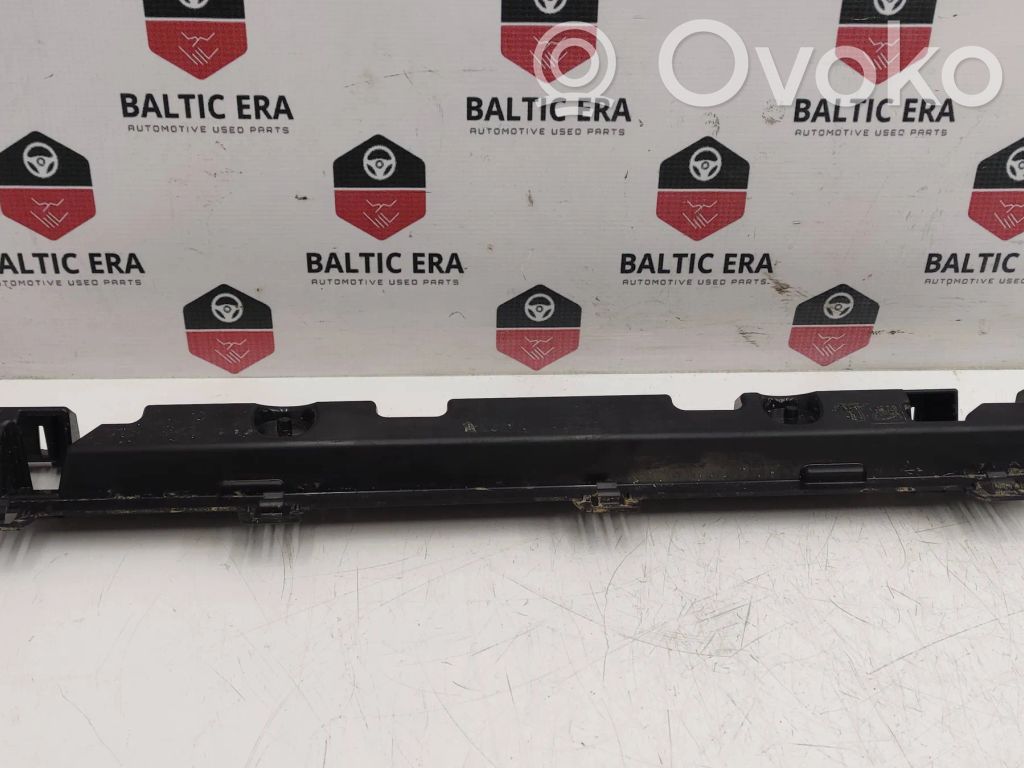 BMW i4 Listello di supporto del sottoporta 