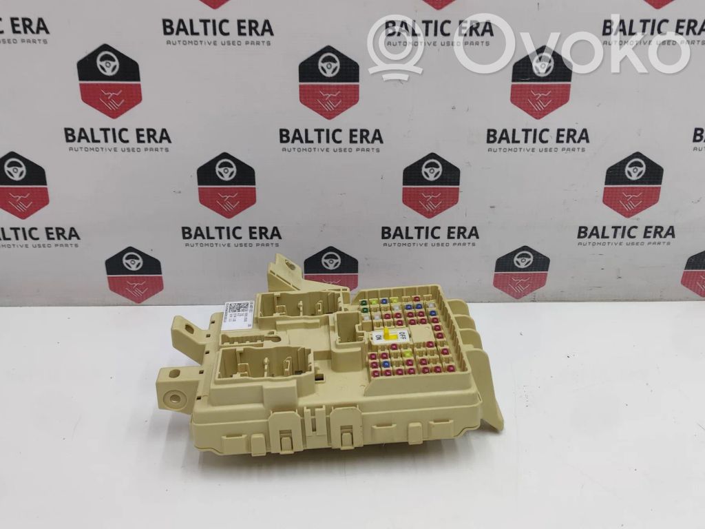KIA Stinger Fuse module 
