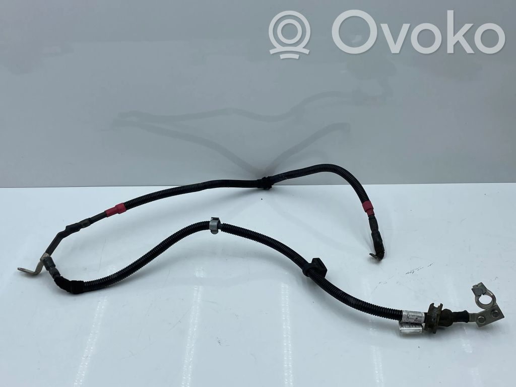 BMW 2 F46 Cablu cu bornă pozitivă (baterie) 