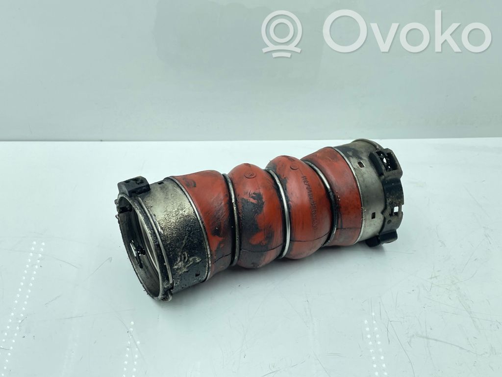 BMW 5 F10 F11 Intercooler hose/pipe 