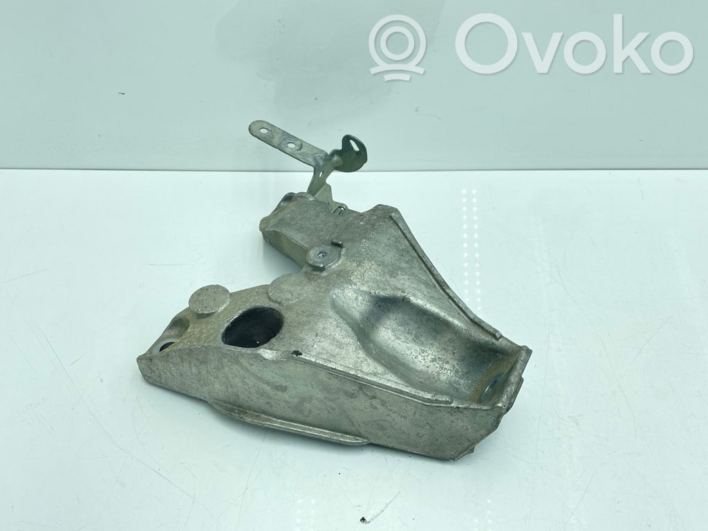 BMW M4 F82 F83 Engine mounting bracket 