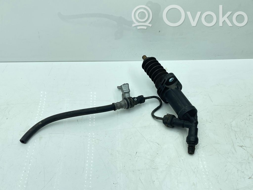 BMW 3 F30 F35 F31 Pagrindinis sankabos cilindriukas 