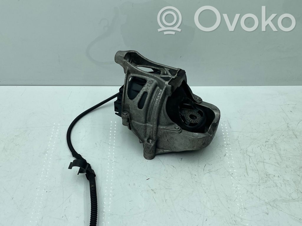 Audi A4 Allroad B9 Engine mount bracket 