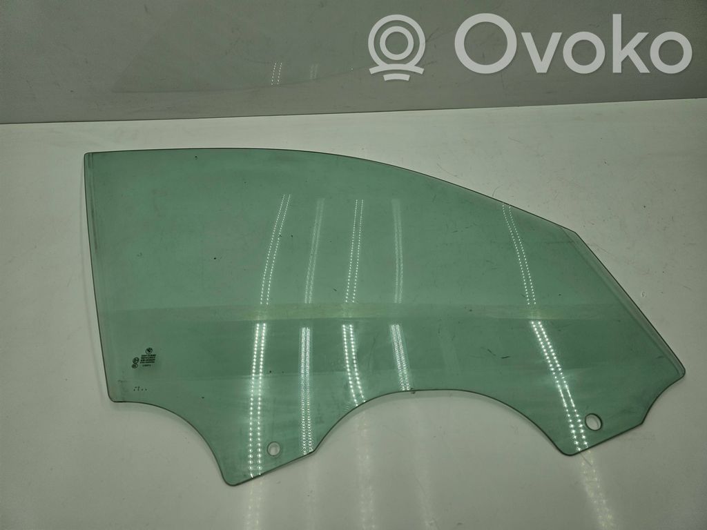 BMW X3 F25 Front door window glass four-door 
