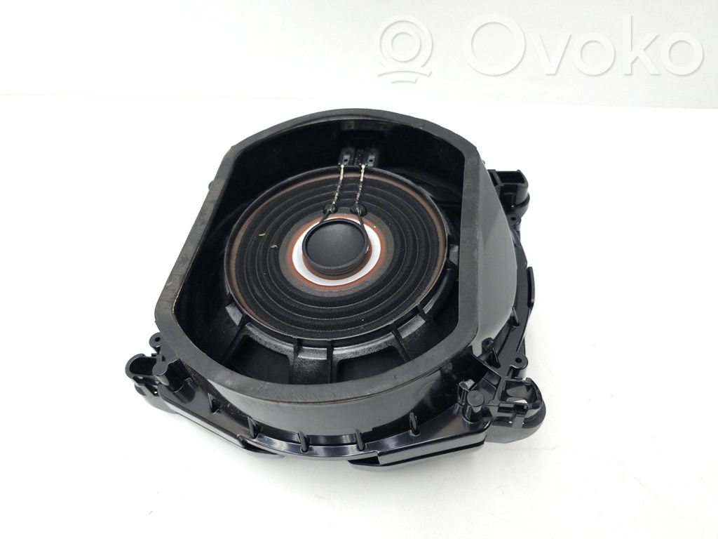 BMW X3 F25 Enceinte subwoofer 