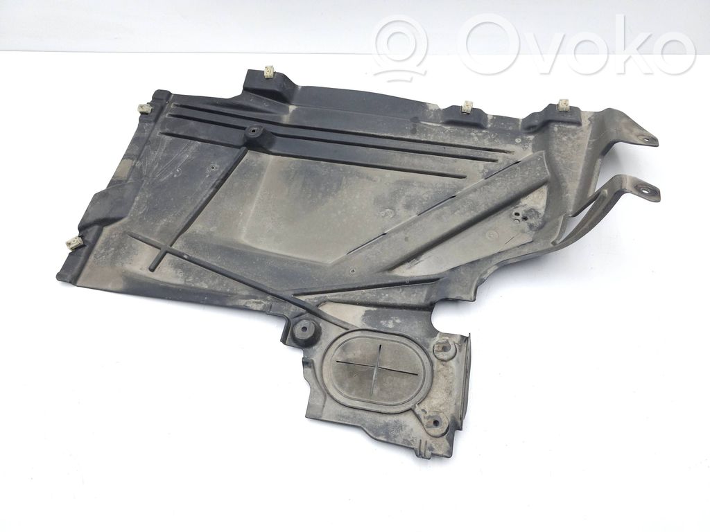 BMW 2 F46 Osłona boczna podwozia 