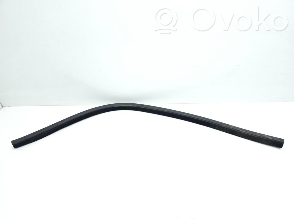 BMW 4 F32 F33 Uszczelka drzwi 