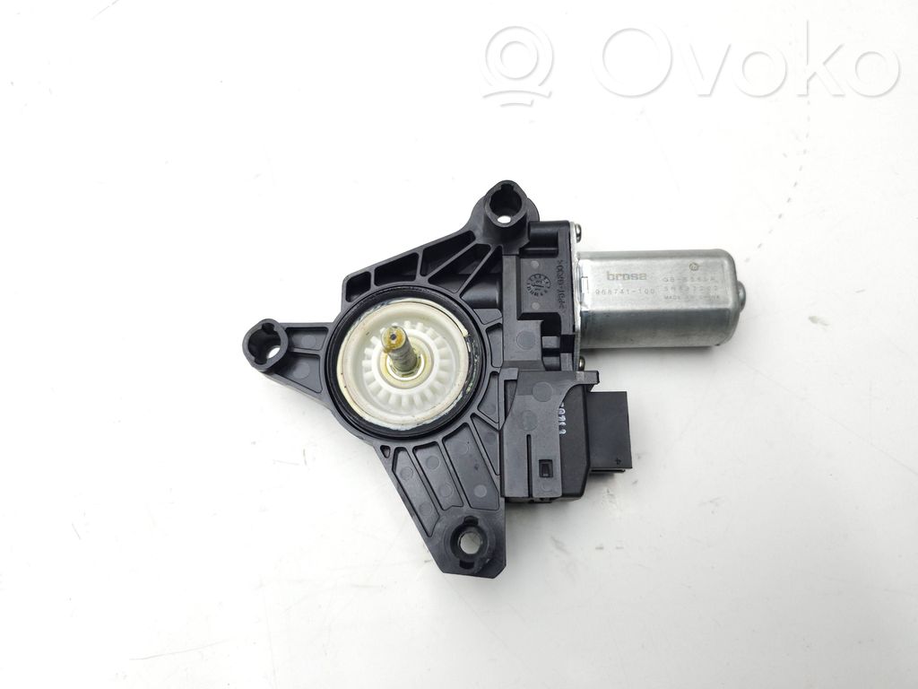 Mercedes-Benz B W246 W242 Moteur de lève-vitre de porte arrière 
