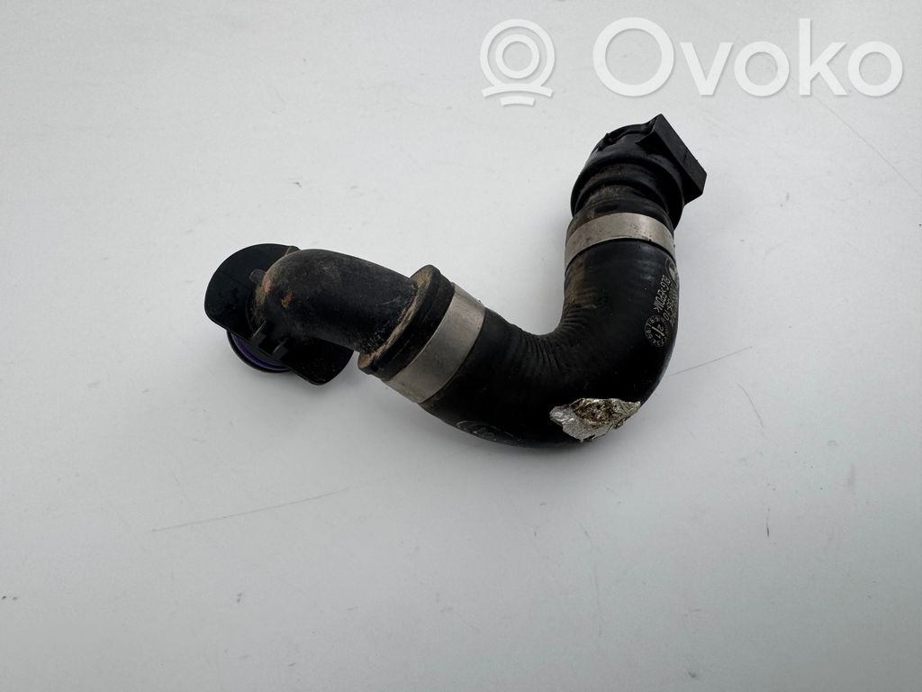 BMW 4 G22 G23 G24 G26 Engine coolant pipe/hose 