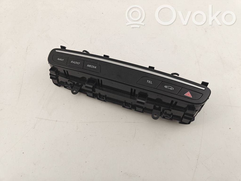 Mercedes-Benz C W205 Inne przełączniki i przyciski 