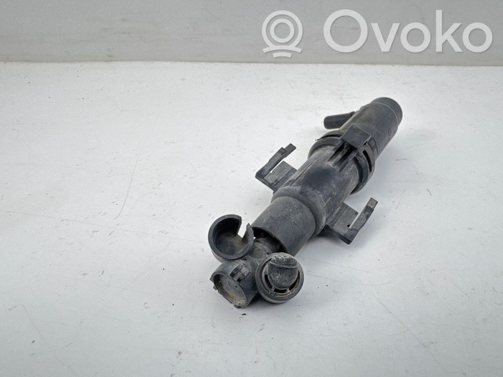 Dysza spryskiwacza lampy przedniej   7149886,203251