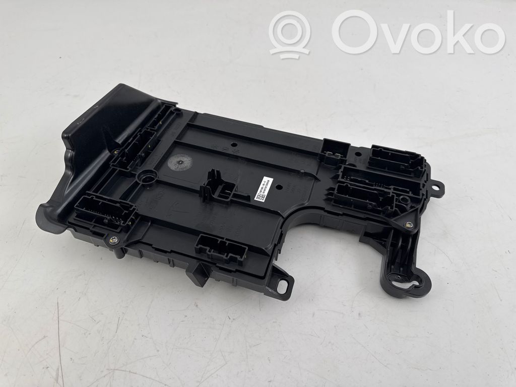 Central body control module   156745500C