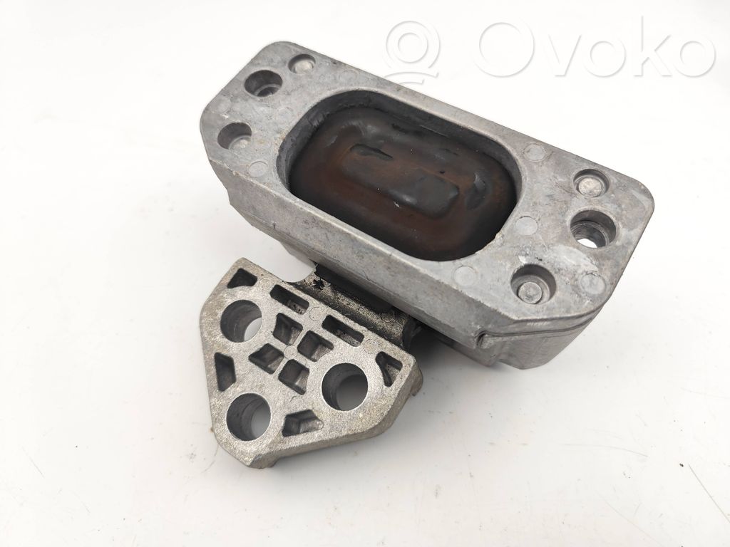 Variklio pagalvė   0A236,01152,15122,00521296010