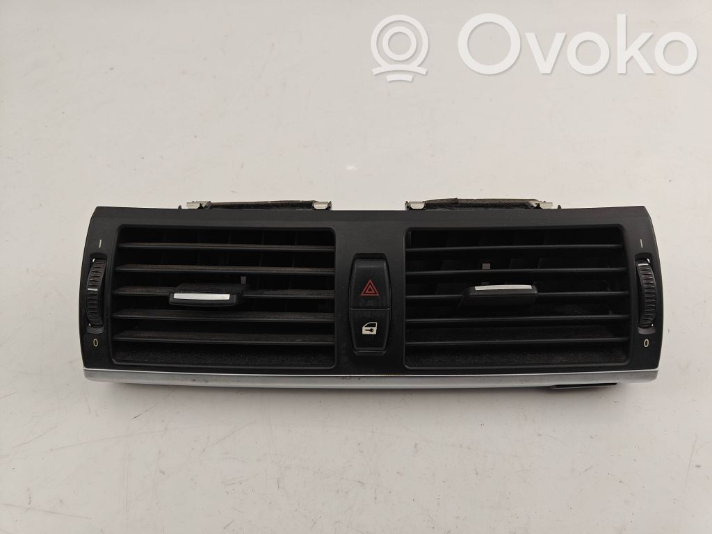 BMW X5 E70 Centrinės oro grotelės 