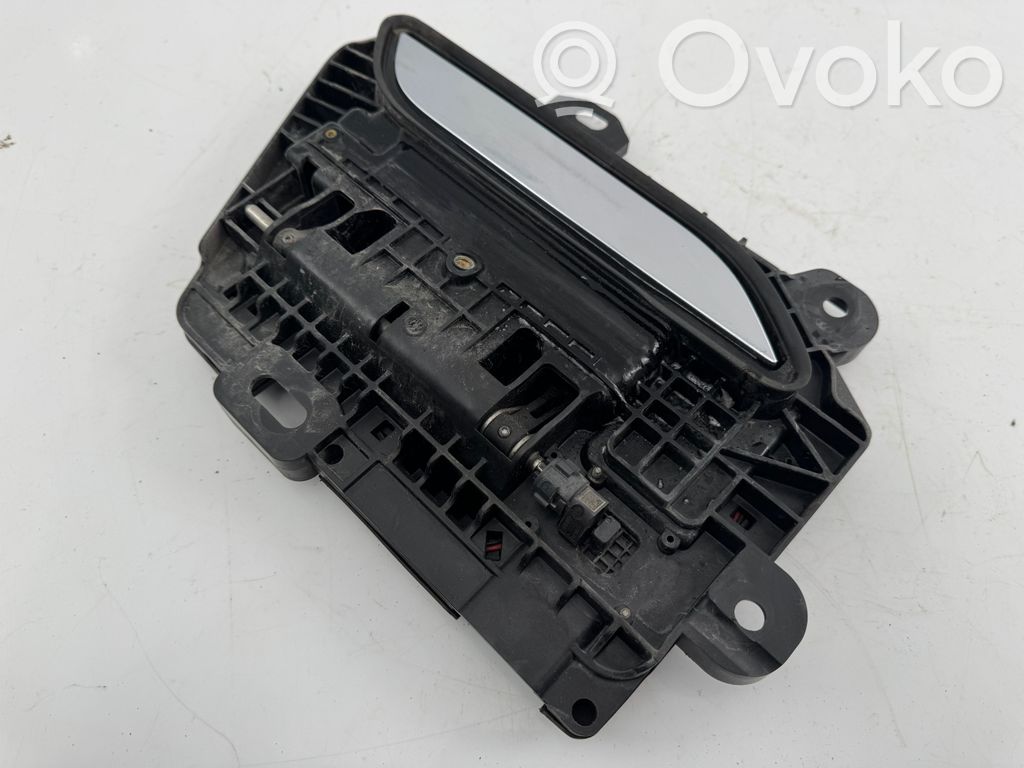 Etuoven ulkokahva   110030000A,T18B0208661,1919