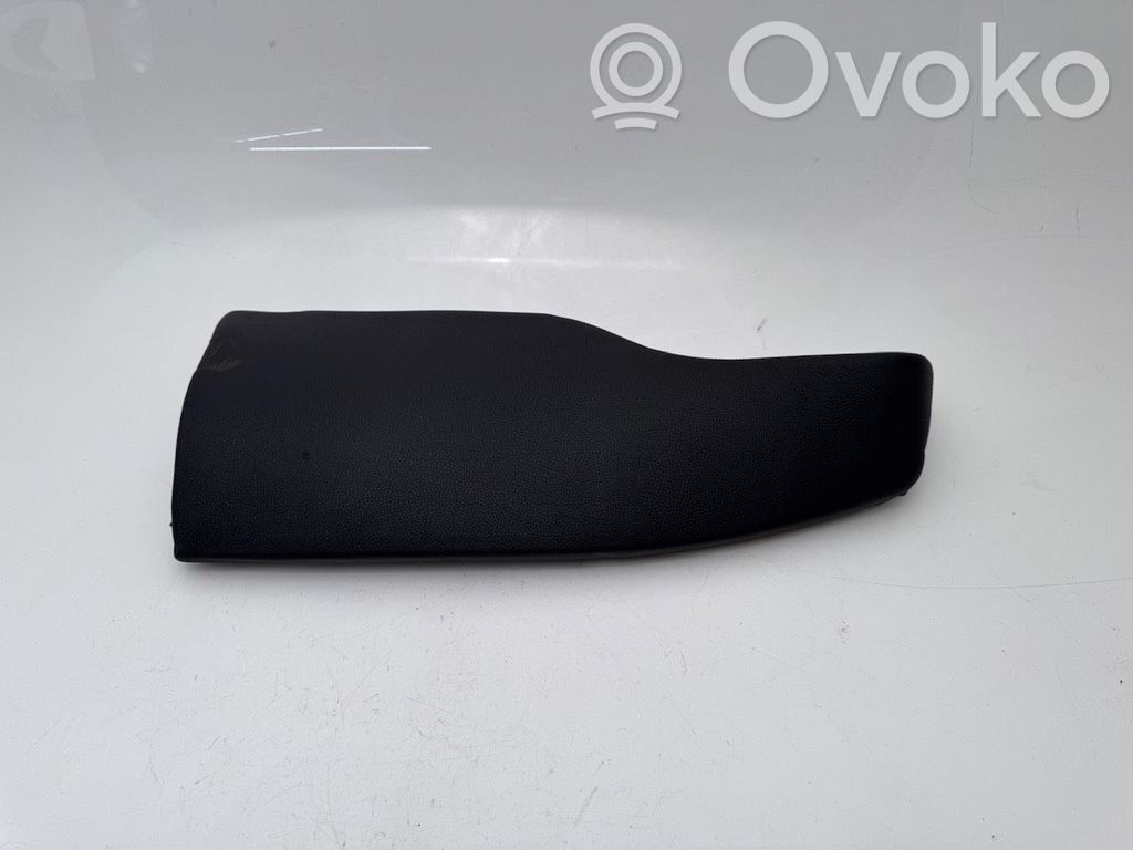 Osłona górna fotela tylnego   7301203,HR377LCB
