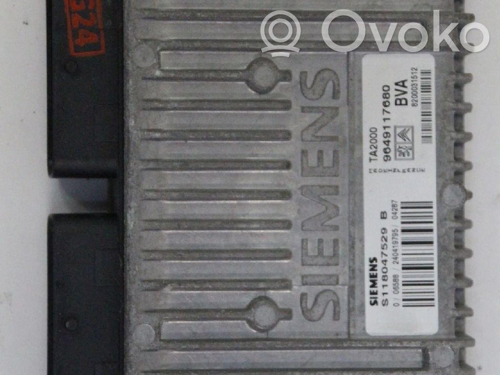 Peugeot 307 Central console control unit 