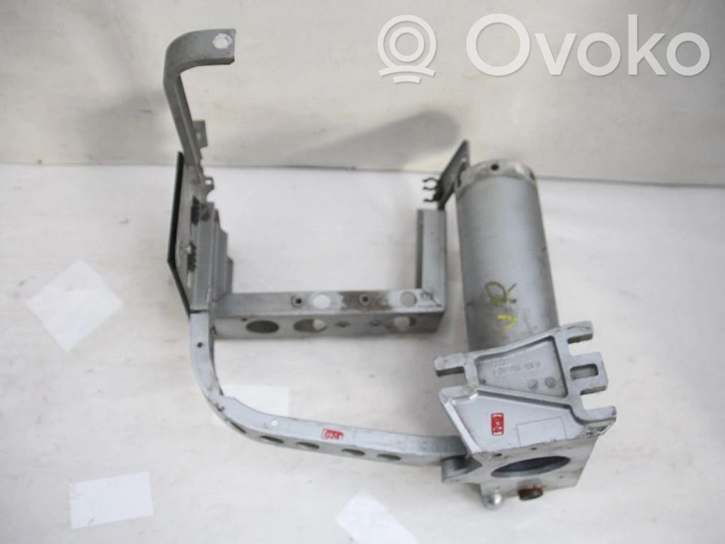 Front bumper mounting bracket   4D0805129B,4D0805129B,4D0805110L,4D0805110L,4D0805129B