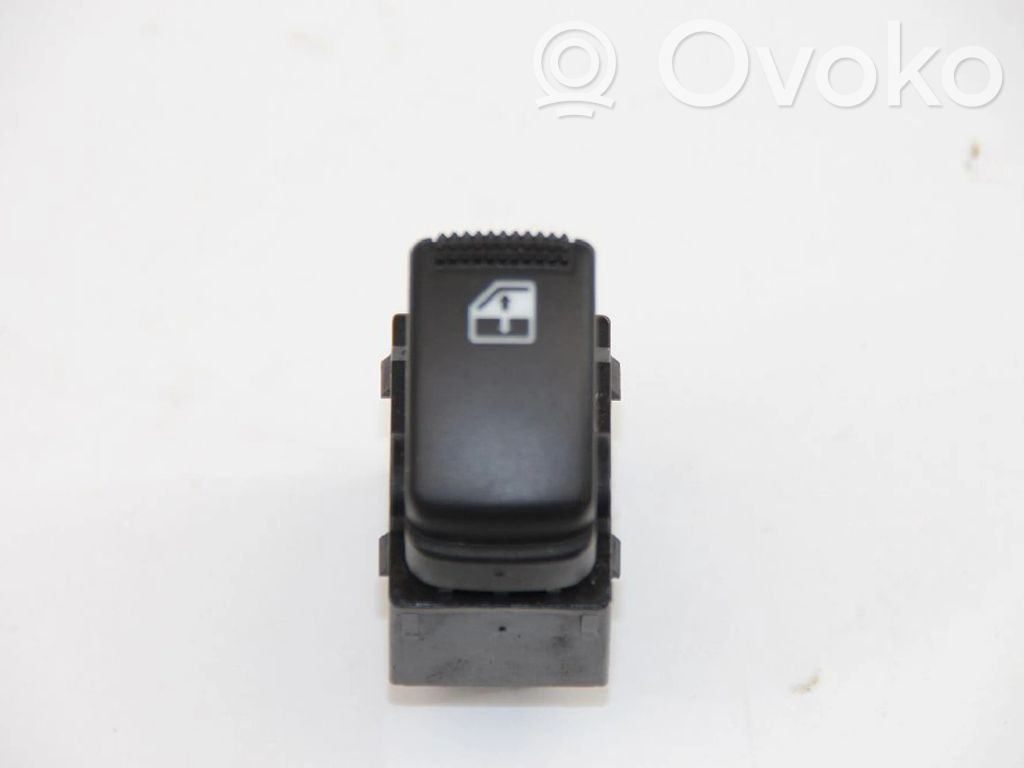 KIA Sportage Electric window control switch 